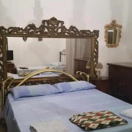 Casa Gramsci Bed & Breakfast