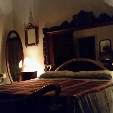 Casa Gramsci Bed & Breakfast