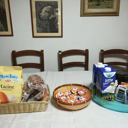 לינה וארוחת בוקר Casa Gramsci *