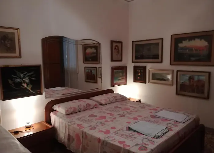 Casa Gramsci לינה וארוחת בוקר